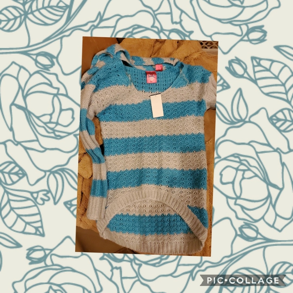 girls 2 piece sweater and scarf